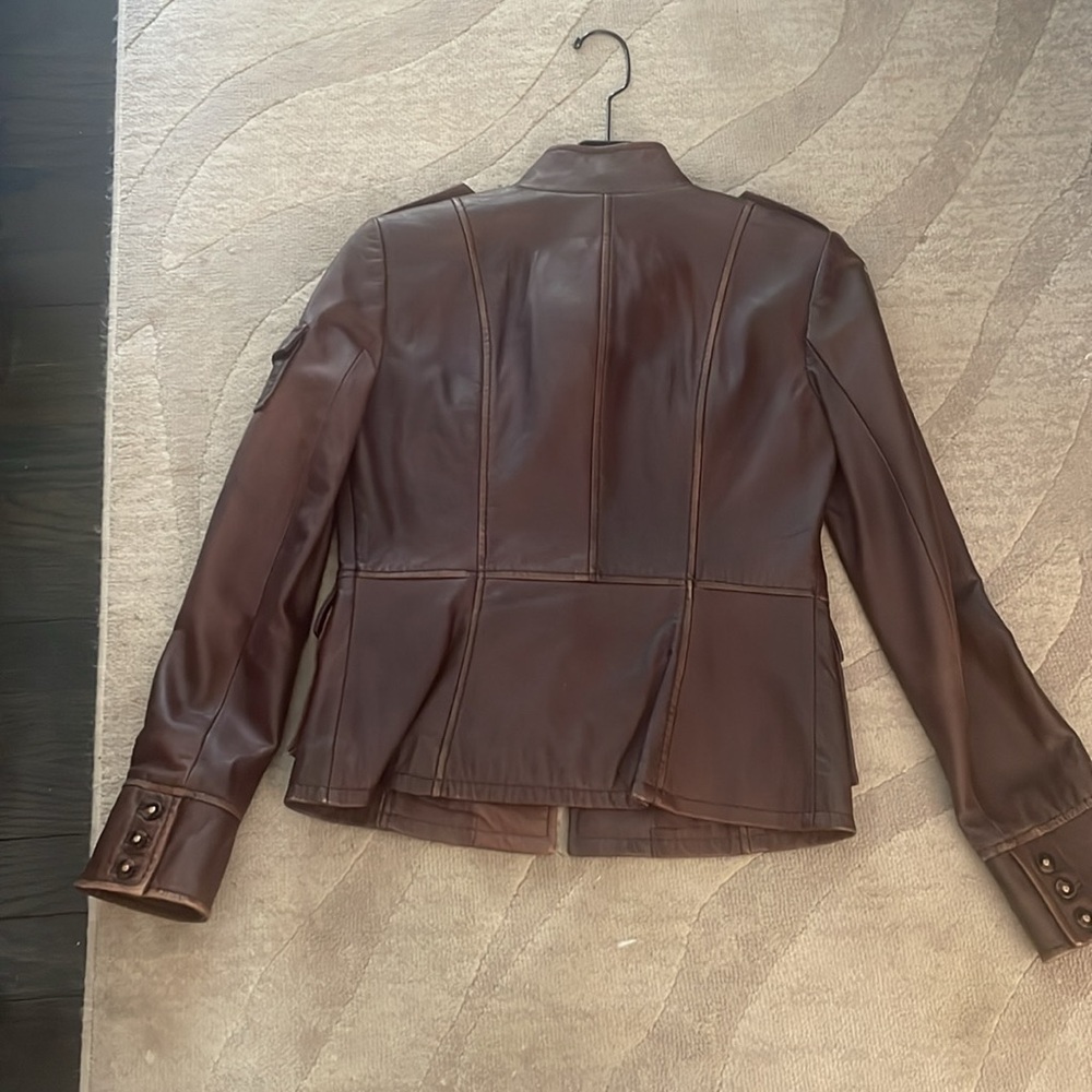 Chic Brown Leather Jacket with Button Accents - image 2